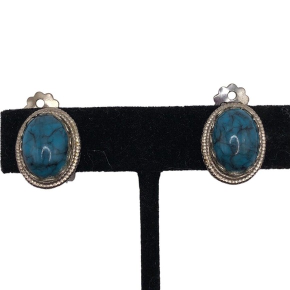 Vintage Earrings Clip On Silver Tone Oval Faux Turquoise Cabochon 3/4" - Picture 1 of 7